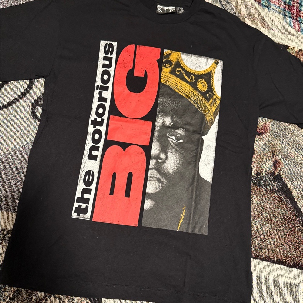 Women’s T-shirt